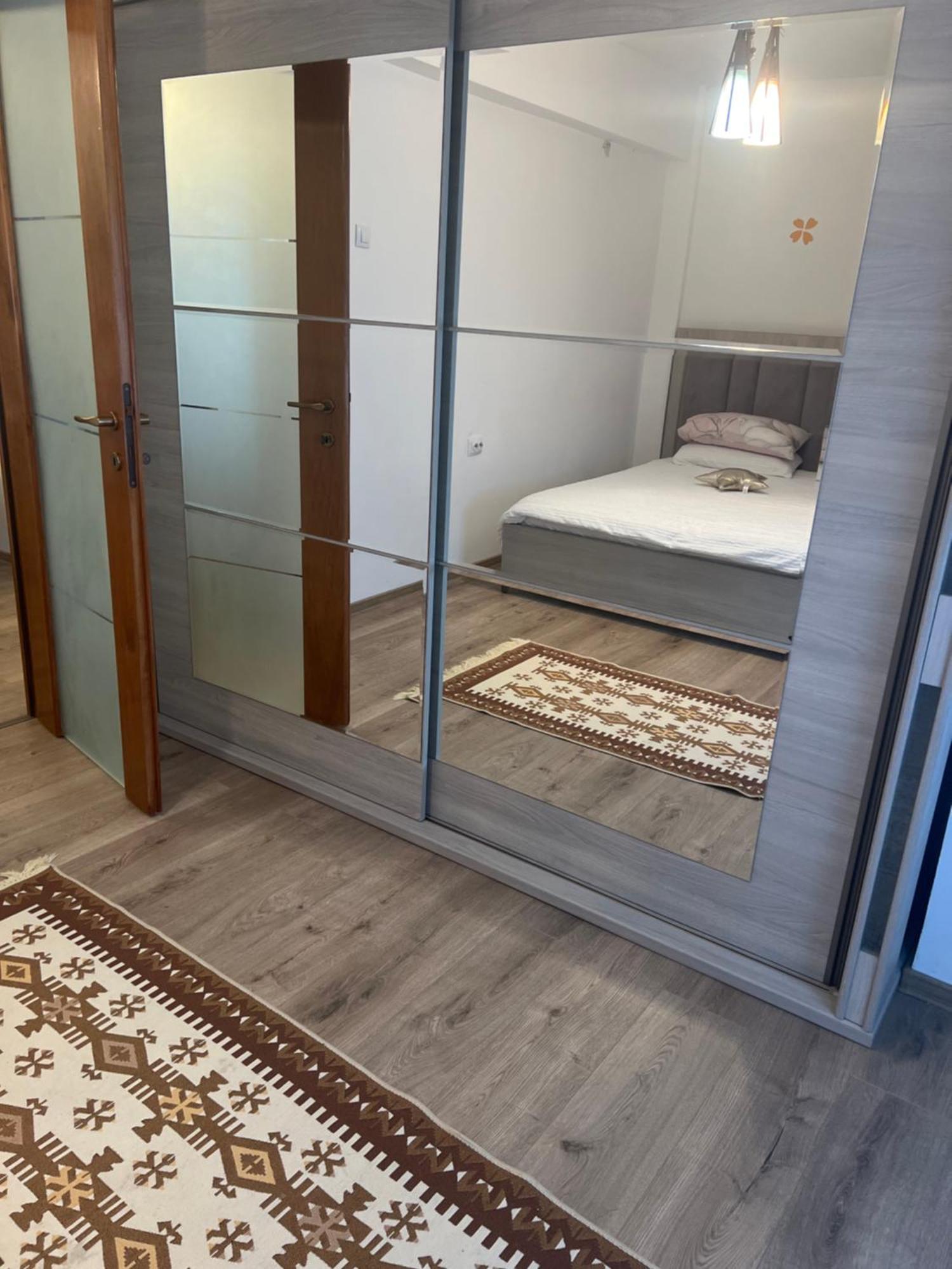 Central Trei Camere Bacau Exterior photo